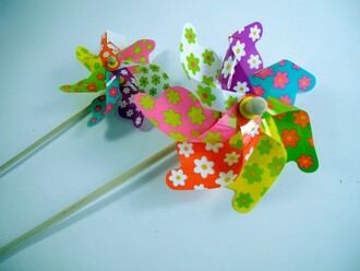 Plastik Windrad Blüten