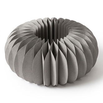 Papier Kranz Mono